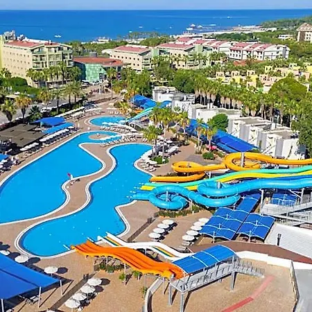 Szálloda Vonresort Golden Coast & Aqua 5*