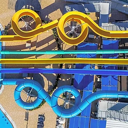Vonresort Golden Coast & Aqua 5*